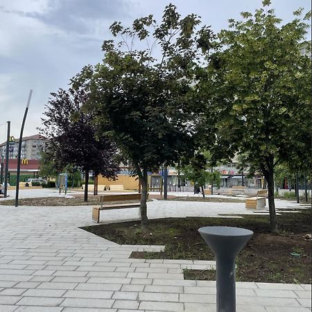 Apartament Spatios In Oradea Dış mekan fotoğraf