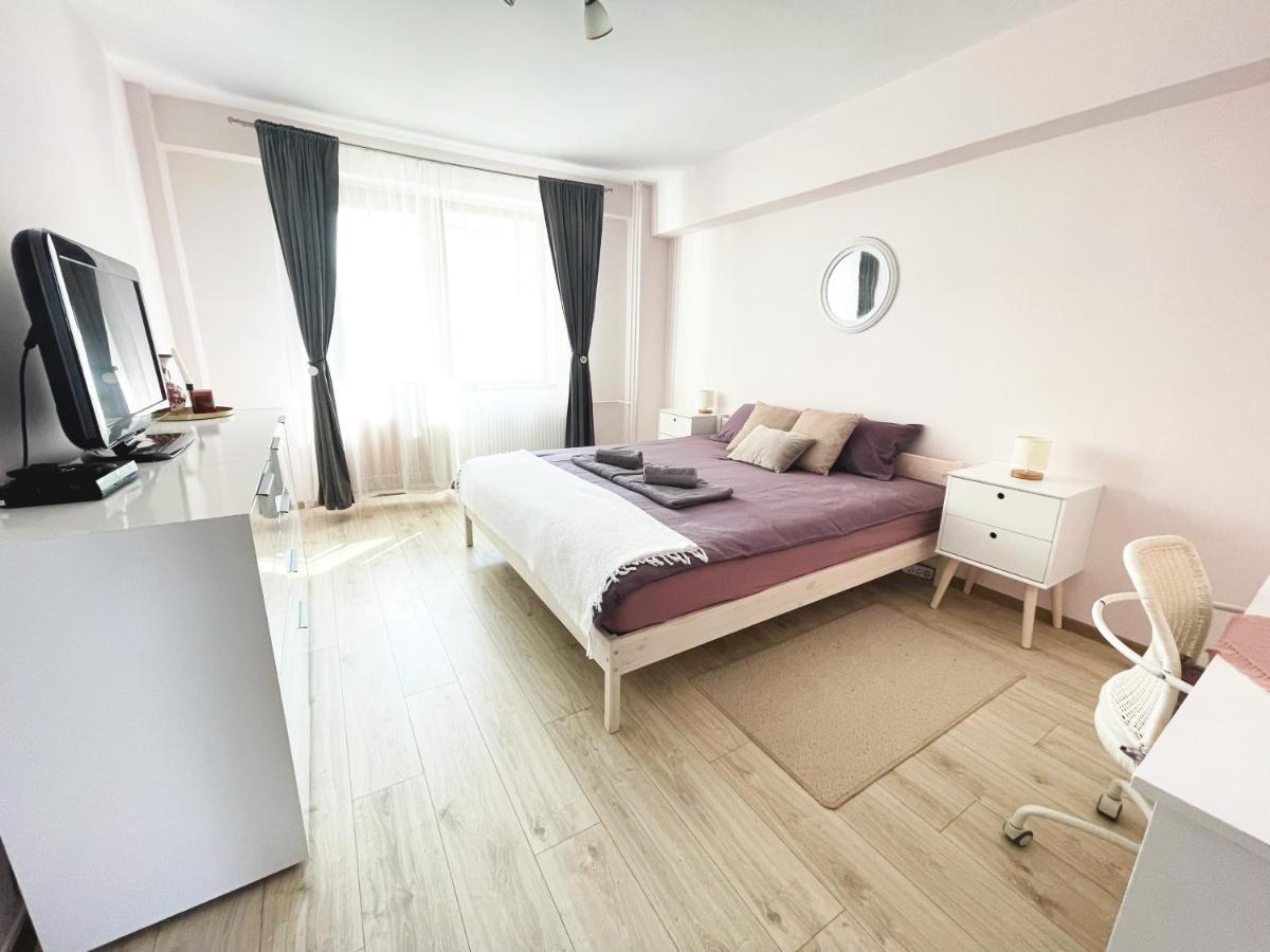 Apartament Spatios In Oradea Dış mekan fotoğraf