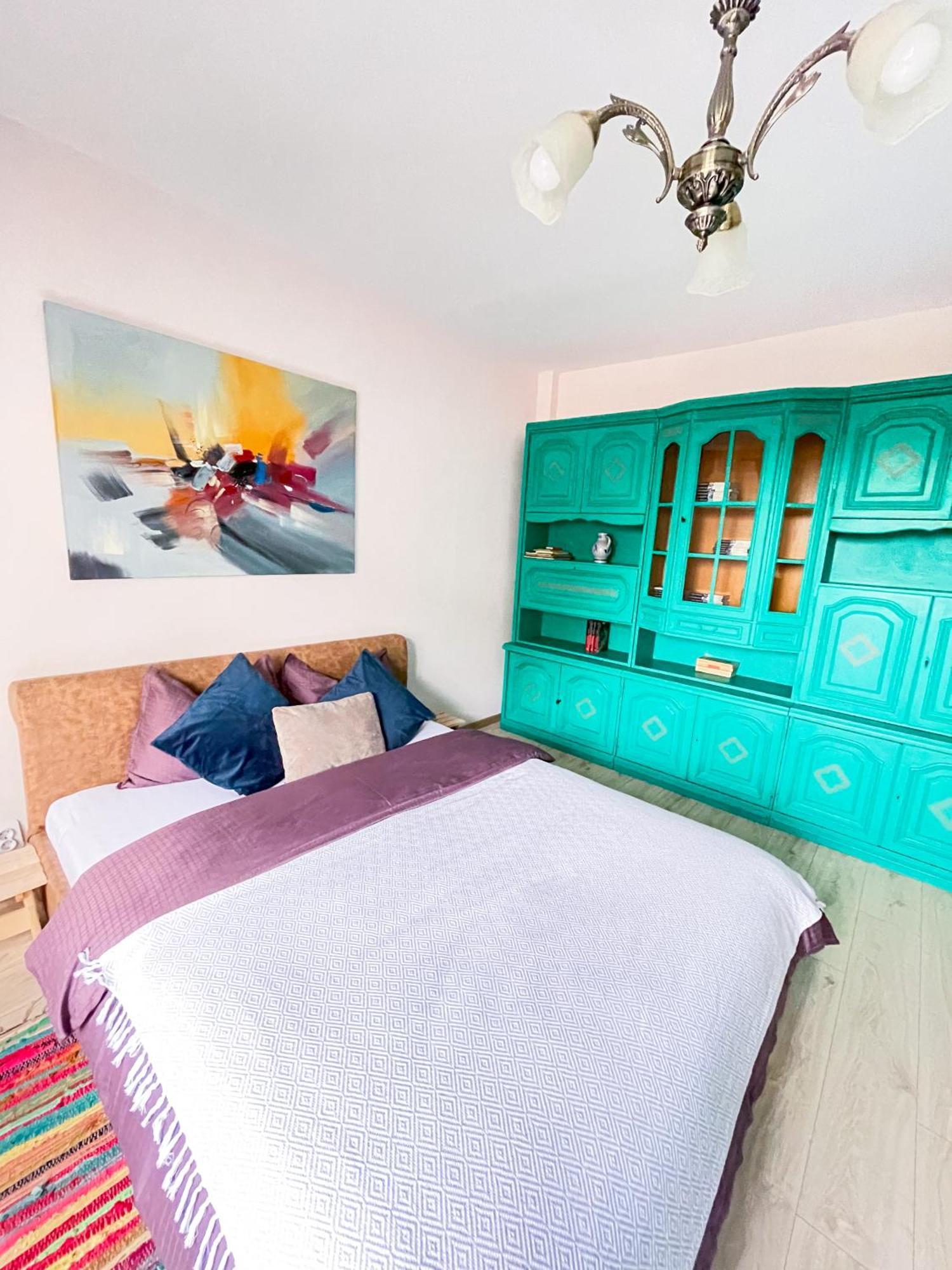 Apartament Spatios In Oradea Dış mekan fotoğraf